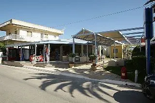 Niriides Apartment *