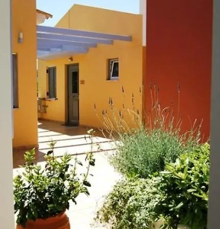 Niriides Apartment *