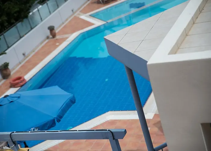 Νηρηίδες Apartments Studios Kyparissia